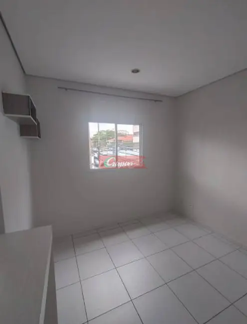 Foto 3 de Apartamento com 1 quarto para alugar, 32m2 em Vila das Bandeiras, Guarulhos - SP
