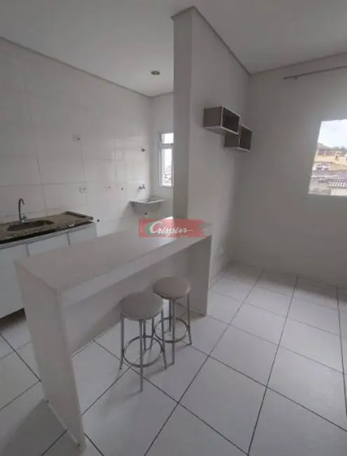 Foto 2 de Apartamento com 1 quarto para alugar, 32m2 em Vila das Bandeiras, Guarulhos - SP