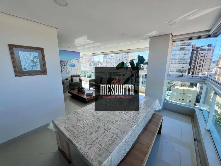 Apartamento com 3 quartos à venda, 150m2 em Guaruja - SP - imagem 4 Foto 4 de Apartamento com 3 quartos à venda, 150m2 em Guaruja - SP