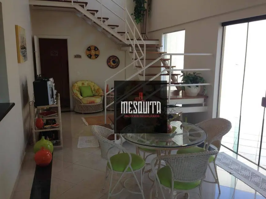 Cobertura com 5 quartos à venda, 230m2 em Guaruja - SP - imagem 7 Foto 7 de Cobertura com 5 quartos à venda, 230m2 em Guaruja - SP