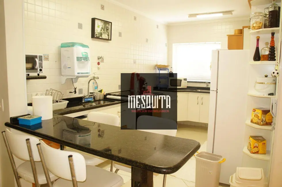 Cobertura com 3 quartos à venda, 200m2 em Enseada, Guaruja - SP - imagem 7 Foto 7 de Cobertura com 3 quartos à venda, 200m2 em Enseada, Guaruja - SP