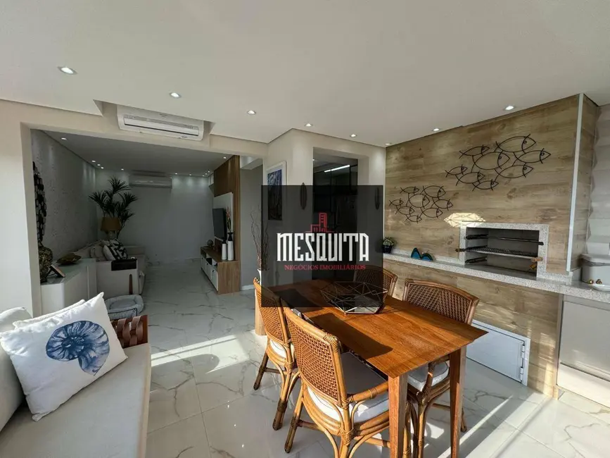 Foto 3 de Apartamento com 2 quartos à venda, 70m2 em Loteamento João Batista Julião, Guaruja - SP