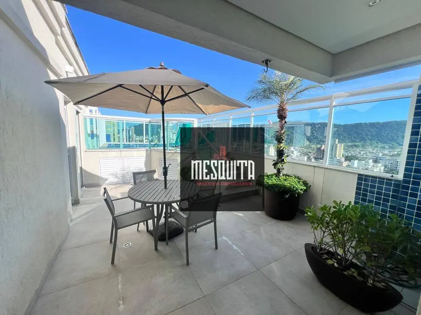 Cobertura com 4 quartos à venda, 240m2 em Guaruja - SP - imagem 3 Foto 3 de Cobertura com 4 quartos à venda, 240m2 em Guaruja - SP