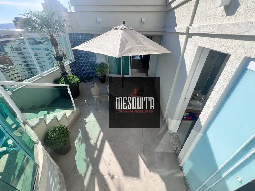 Cobertura com 4 quartos à venda, 240m2 em Guaruja - SP - imagem 6 Foto 6 de Cobertura com 4 quartos à venda, 240m2 em Guaruja - SP