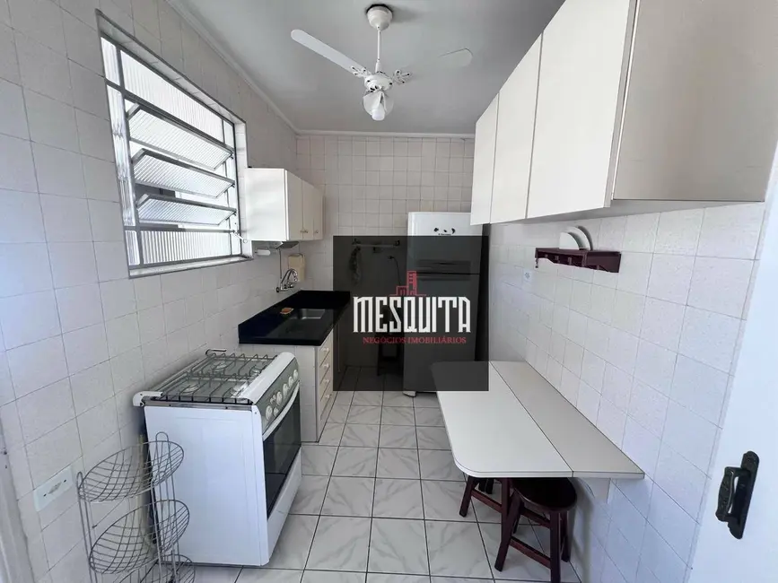 Foto 3 de Apartamento com 1 quarto à venda, 60m2 em Guaruja - SP