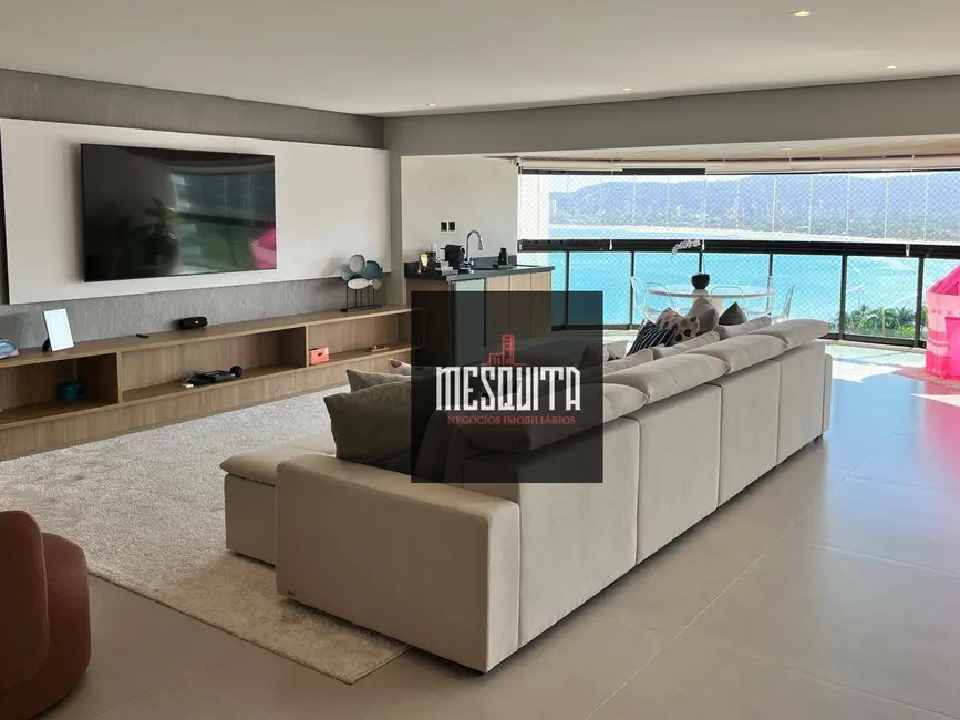 Foto 3 de Apartamento com 5 quartos à venda, 224m2 em Jardim Três Marias, Guaruja - SP