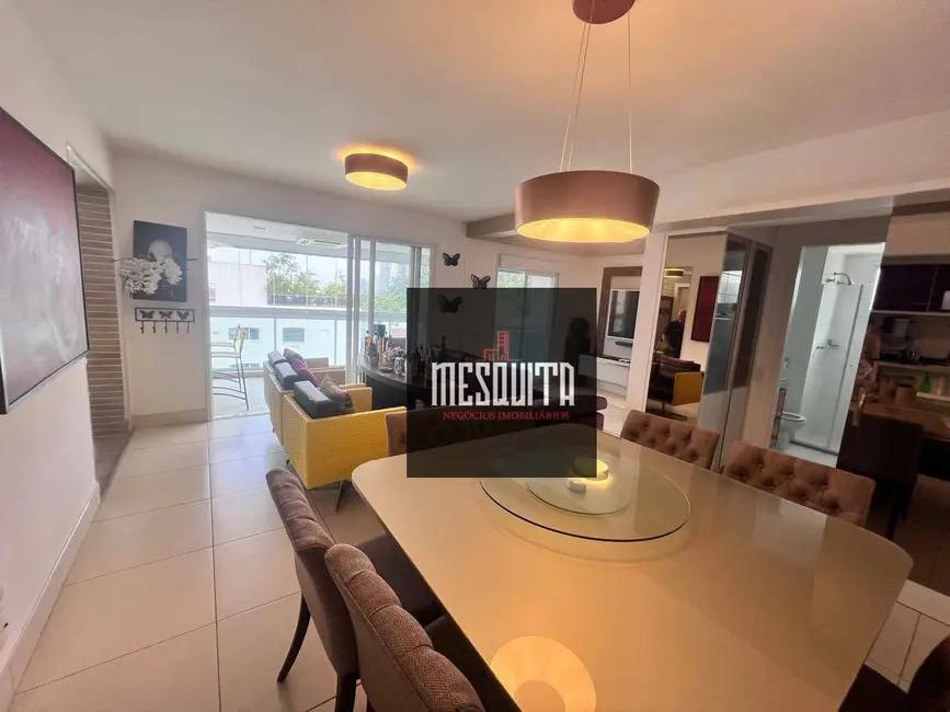 Foto 5 de Apartamento com 3 quartos à venda, 124m2 em Guaruja - SP