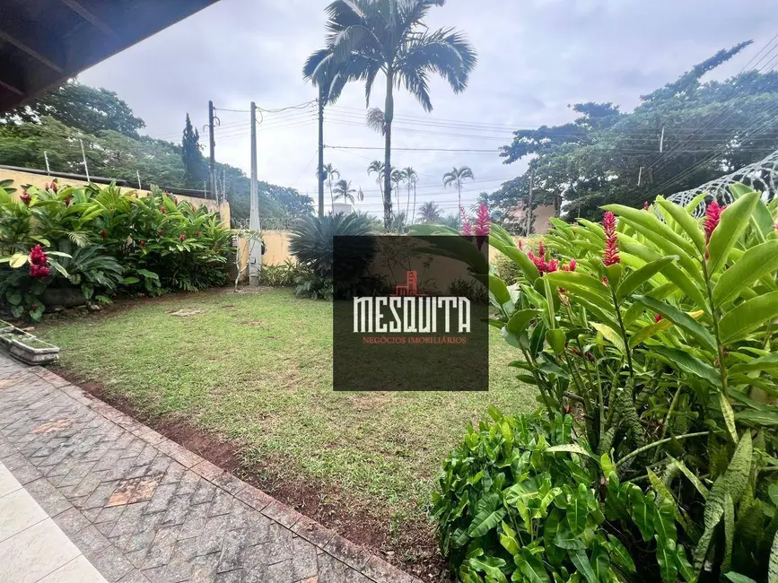 Foto 2 de Casa com 5 quartos à venda, 402m2 em Balneário Praia do Pernambuco, Guaruja - SP