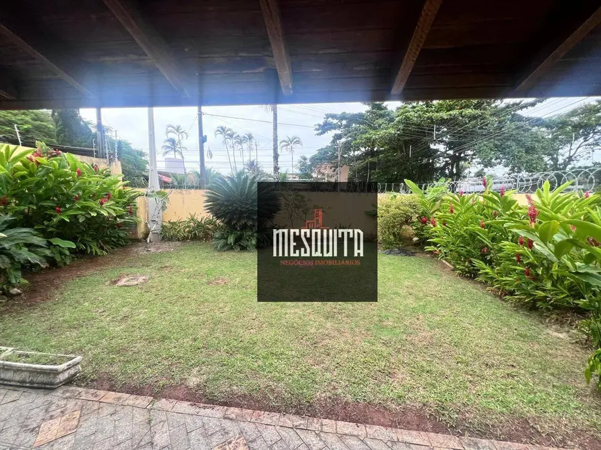 Foto 9 de Casa com 5 quartos à venda, 402m2 em Balneário Praia do Pernambuco, Guaruja - SP