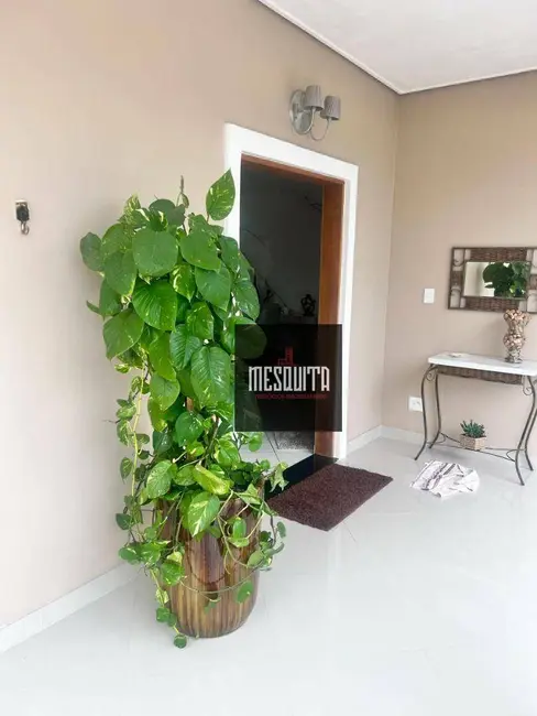 Casa com 3 quartos à venda, 525m2 em Jardim Virgínia, Guaruja - SP - imagem 7 Foto 7 de Casa com 3 quartos à venda, 525m2 em Jardim Virgínia, Guaruja - SP