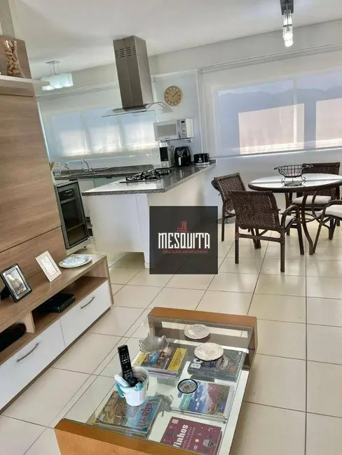 Foto 4 de Apartamento com 3 quartos à venda, 111m2 em Guaruja - SP