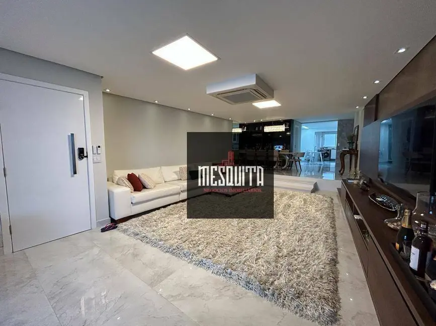 Apartamento com 3 quartos à venda, 185m2 em Guaruja - SP - imagem 8 Foto 8 de Apartamento com 3 quartos à venda, 185m2 em Guaruja - SP