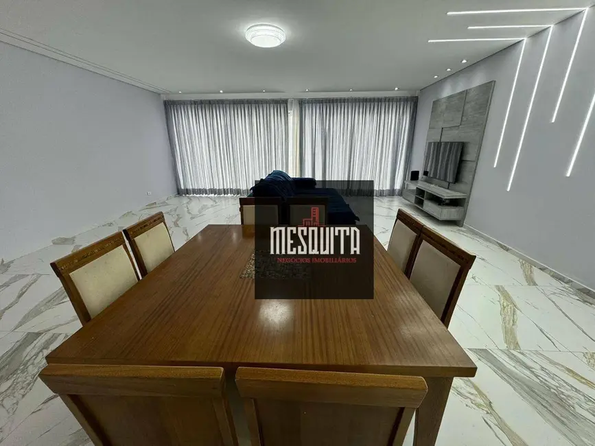 Apartamento com 6 quartos à venda, 250m2 em Guaruja - SP - imagem 6 Foto 6 de Apartamento com 6 quartos à venda, 250m2 em Guaruja - SP