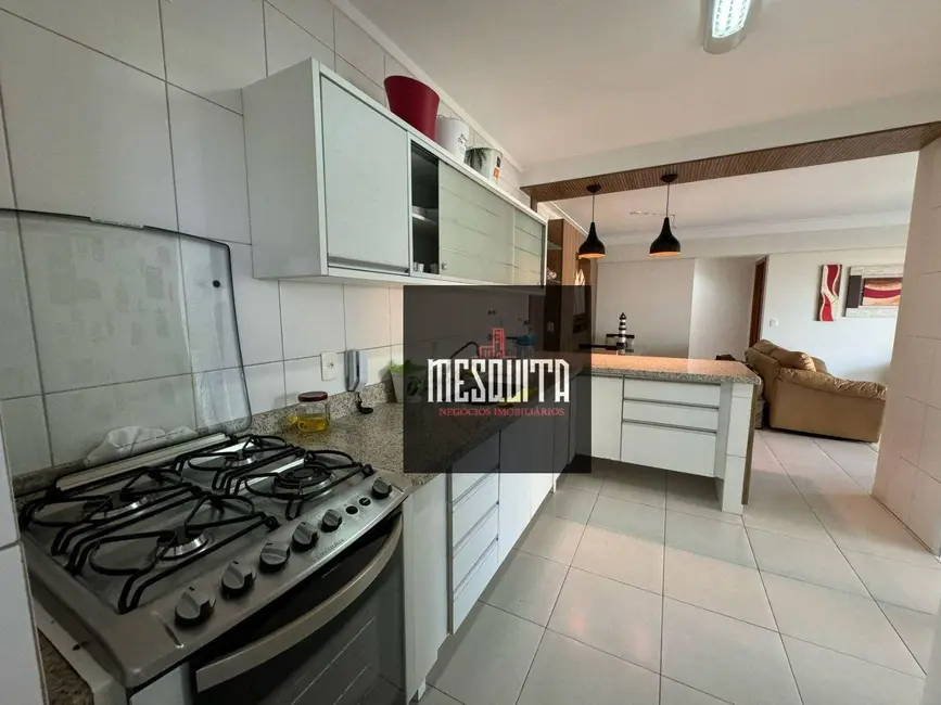Foto 8 de Apartamento com 3 quartos à venda, 145m2 em Guaruja - SP