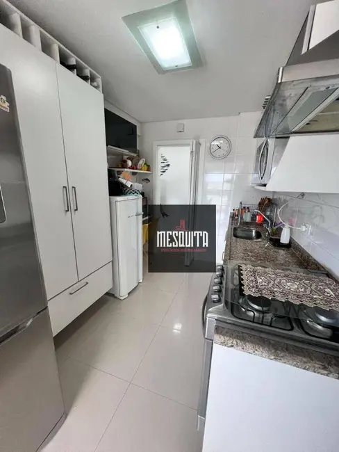 Foto 8 de Apartamento com 3 quartos à venda, 119m2 em Guaruja - SP