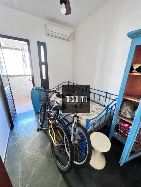 Foto 6 de Apartamento com 3 quartos à venda, 90m2 em Guaruja - SP