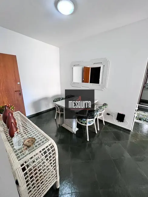 Foto 9 de Apartamento com 3 quartos à venda, 90m2 em Guaruja - SP