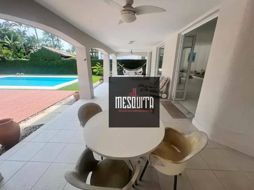 Casa de Condomínio com 6 quartos à venda, 1000m2 em Acapulco, Guaruja - SP - imagem 4 Foto 4 de Casa de Condomínio com 6 quartos à venda, 1000m2 em Acapulco, Guaruja - SP