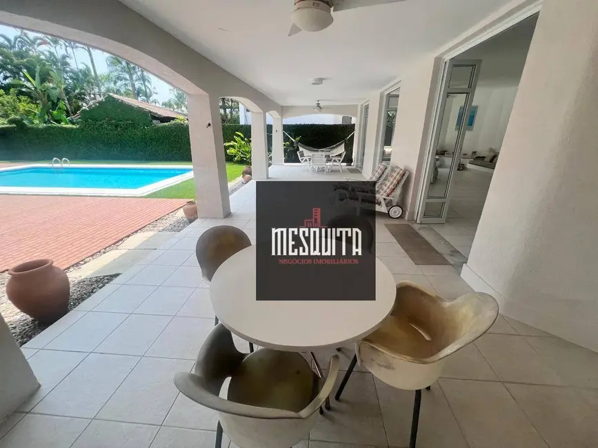 Casa de Condomínio com 6 quartos à venda, 1000m2 em Acapulco, Guaruja - SP - imagem 5 Foto 5 de Casa de Condomínio com 6 quartos à venda, 1000m2 em Acapulco, Guaruja - SP