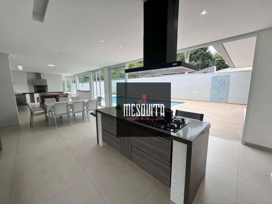 Casa de Condomínio com 5 quartos à venda, 1000m2 em Guaruja - SP - imagem 9 Foto 9 de Casa de Condomínio com 5 quartos à venda, 1000m2 em Guaruja - SP