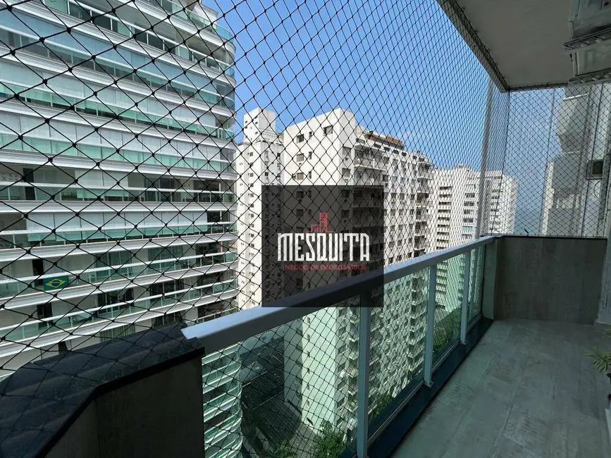 Apartamento com 3 quartos à venda, 110m2 em Guaruja - SP - imagem 1 Foto 1 de Apartamento com 3 quartos à venda, 110m2 em Guaruja - SP