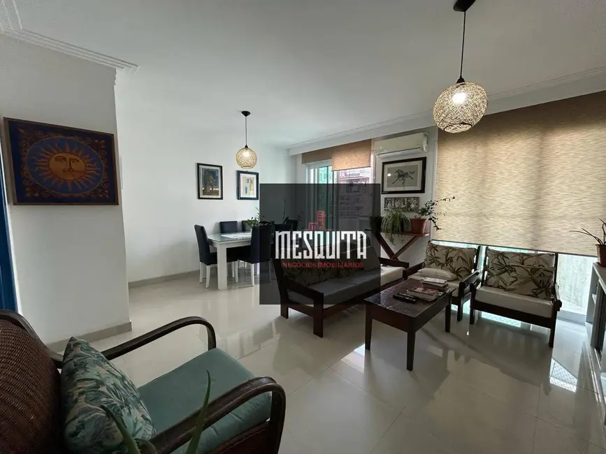 Apartamento com 3 quartos à venda, 110m2 em Guaruja - SP - imagem 5 Foto 5 de Apartamento com 3 quartos à venda, 110m2 em Guaruja - SP