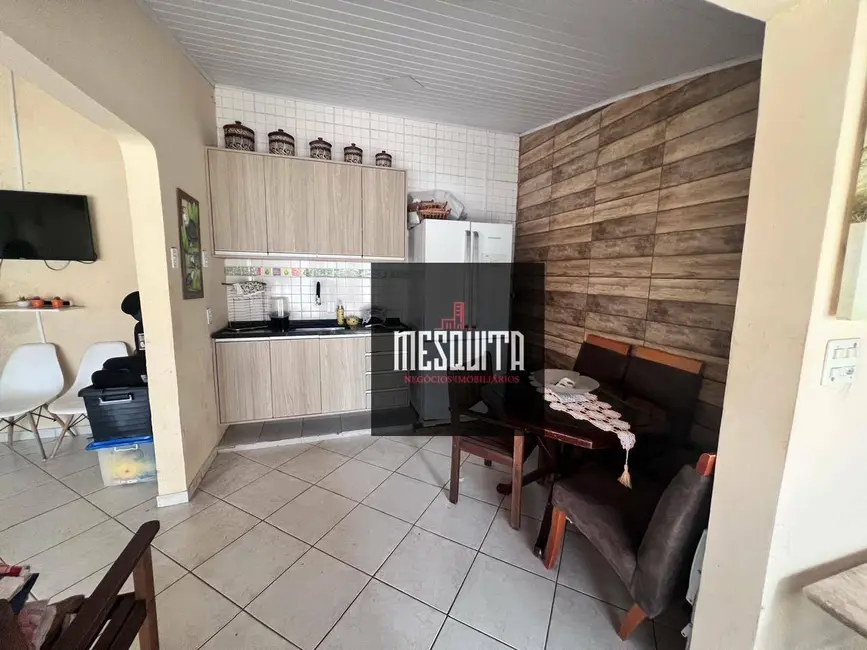Foto 8 de Casa com 5 quartos à venda, 300m2 em Guaruja - SP