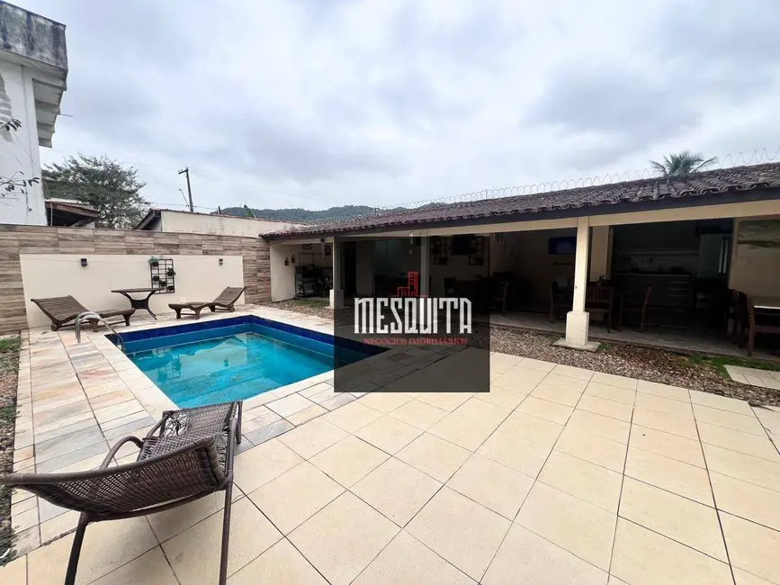 Foto 4 de Casa com 5 quartos à venda, 300m2 em Guaruja - SP