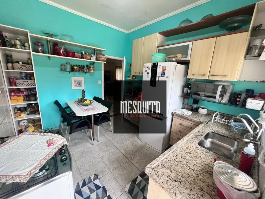 Foto 5 de Casa com 5 quartos à venda, 300m2 em Guaruja - SP