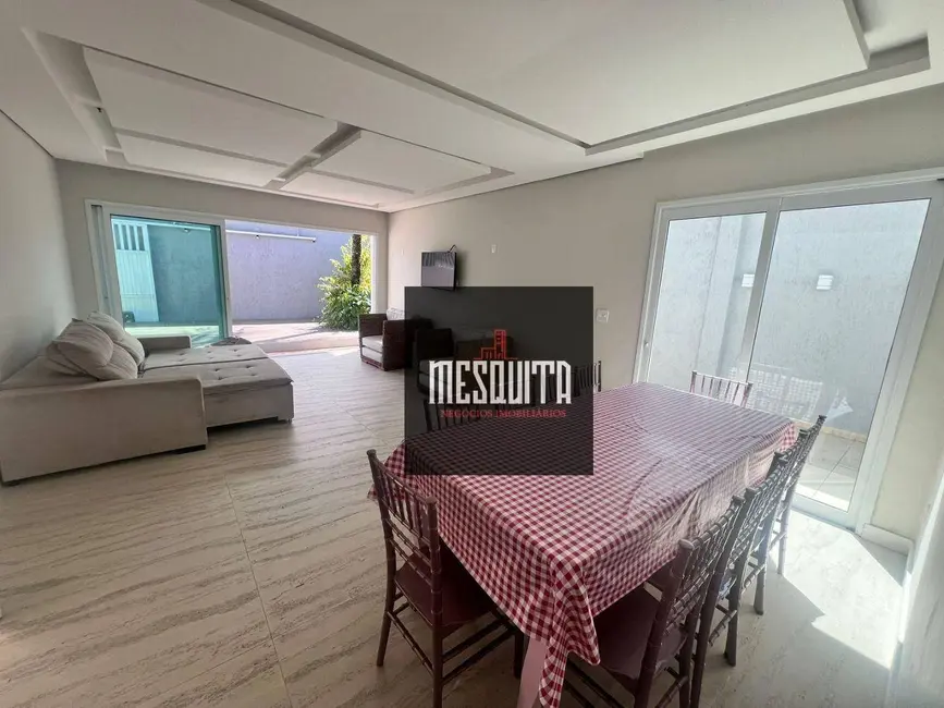 Casa com 3 quartos à venda, 150m2 em Guaruja - SP - imagem 9 Foto 9 de Casa com 3 quartos à venda, 150m2 em Guaruja - SP