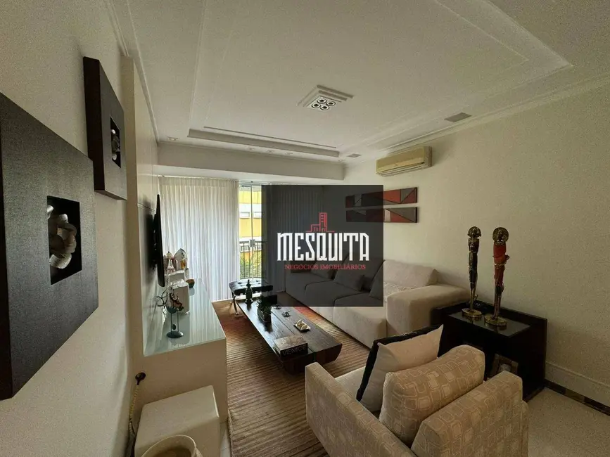 Cobertura com 4 quartos à venda, 315m2 em Enseada, Guaruja - SP - imagem 2 Foto 2 de Cobertura com 4 quartos à venda, 315m2 em Enseada, Guaruja - SP