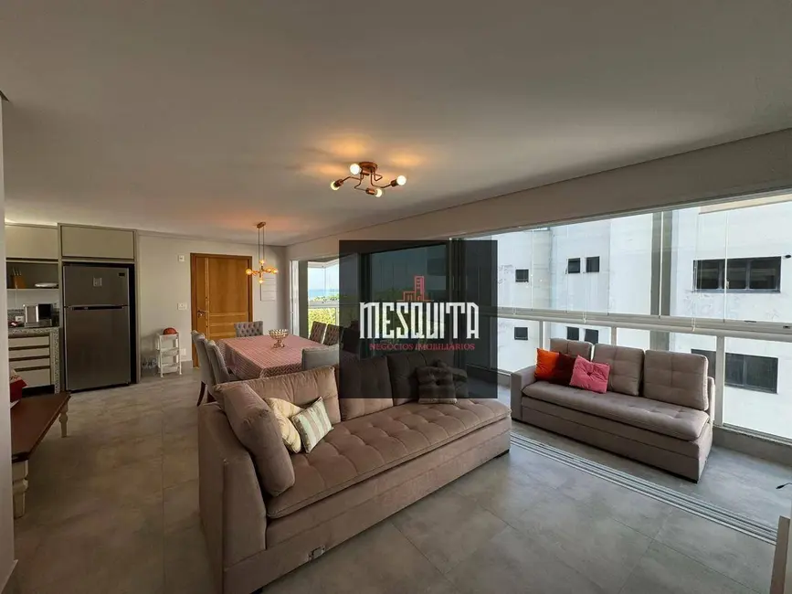 Foto 6 de Apartamento com 3 quartos à venda, 147m2 em Guaruja - SP