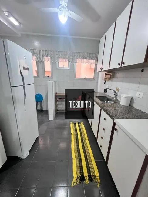 Foto 3 de Apartamento com 2 quartos à venda, 70m2 em Guaruja - SP