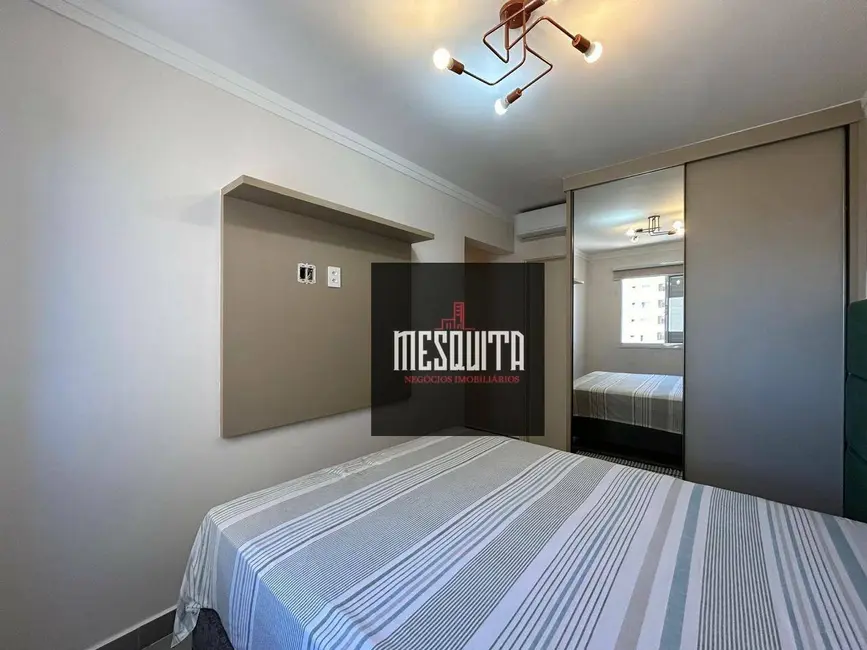 Foto 9 de Apartamento com 2 quartos à venda, 70m2 em Loteamento João Batista Julião, Guaruja - SP