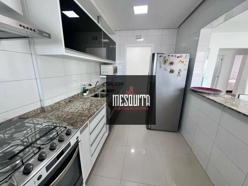 Foto 9 de Apartamento com 3 quartos à venda, 150m2 em Guaruja - SP