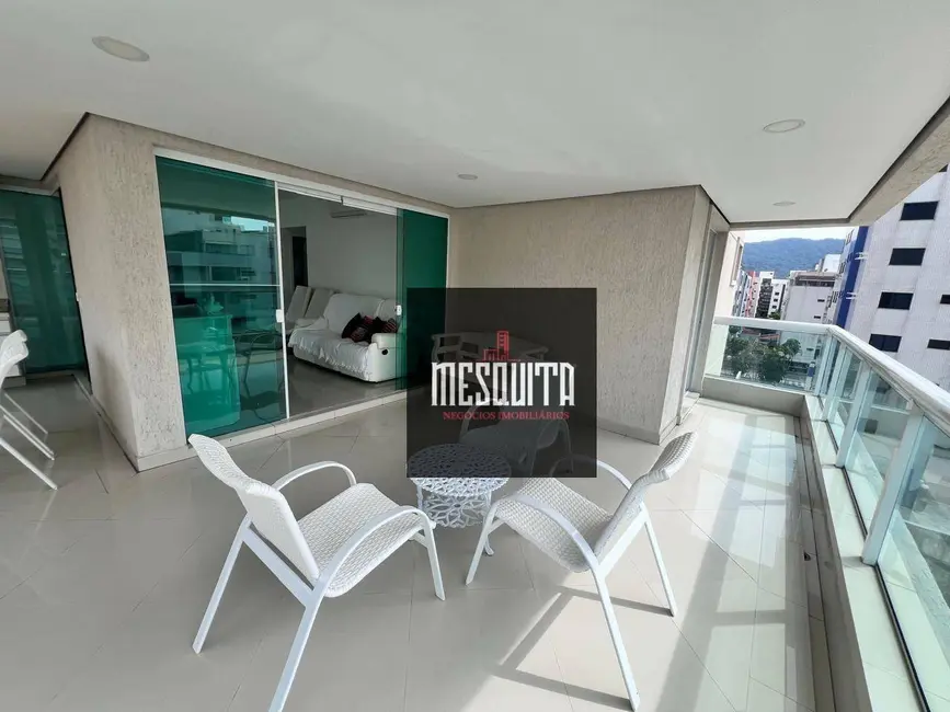 Foto 3 de Apartamento com 3 quartos à venda, 150m2 em Guaruja - SP