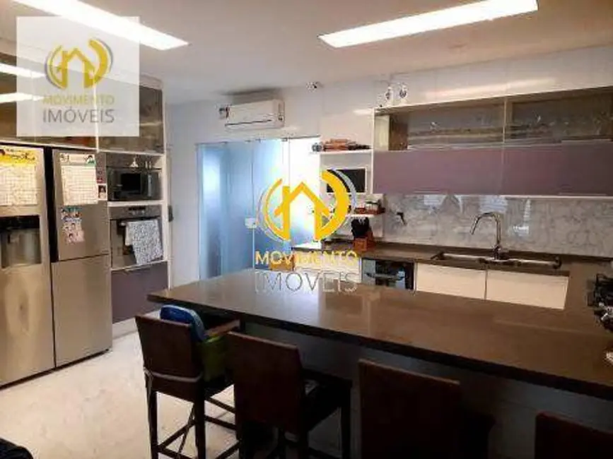Apartamento com 3 quartos à venda, 200m2 em Leblon, Rio De Janeiro - RJ - imagem 2 Foto 2 de Apartamento com 3 quartos à venda, 200m2 em Leblon, Rio De Janeiro - RJ