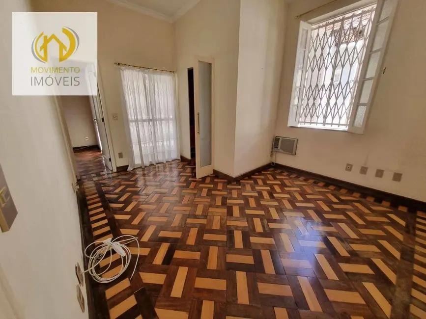 Foto 2 de Casa com 5 quartos à venda, 270m2 em Urca, Rio De Janeiro - RJ