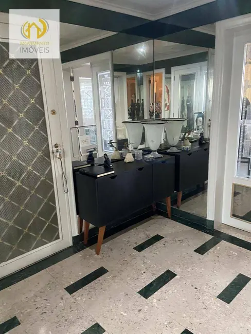 Apartamento com 3 quartos à venda, 273m2 em Copacabana, Rio De Janeiro - RJ - imagem 3 Foto 3 de Apartamento com 3 quartos à venda, 273m2 em Copacabana, Rio De Janeiro - RJ