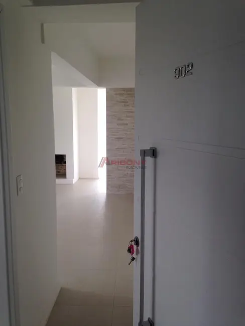 Foto 2 de Apartamento com 2 quartos à venda, 116m2 em Nossa Senhora de Fátima, Santa Maria - RS