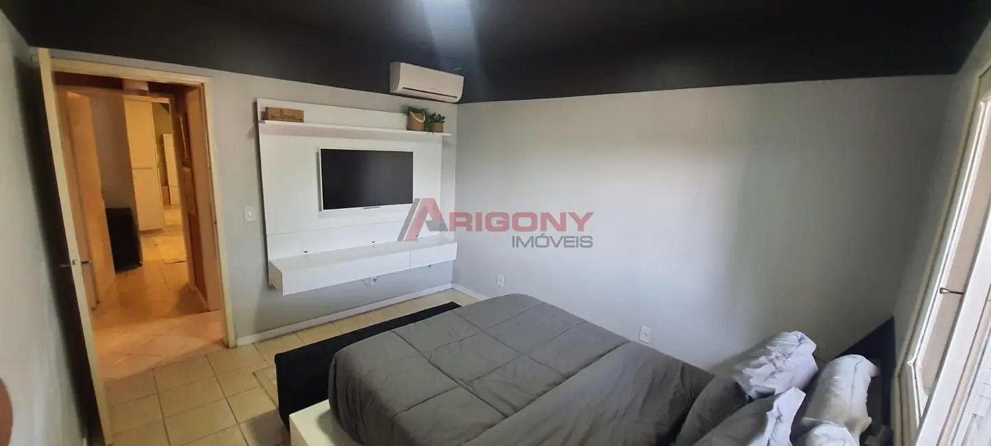 Foto 8 de Casa com 2 quartos à venda, 105m2 em Camobi, Santa Maria - RS