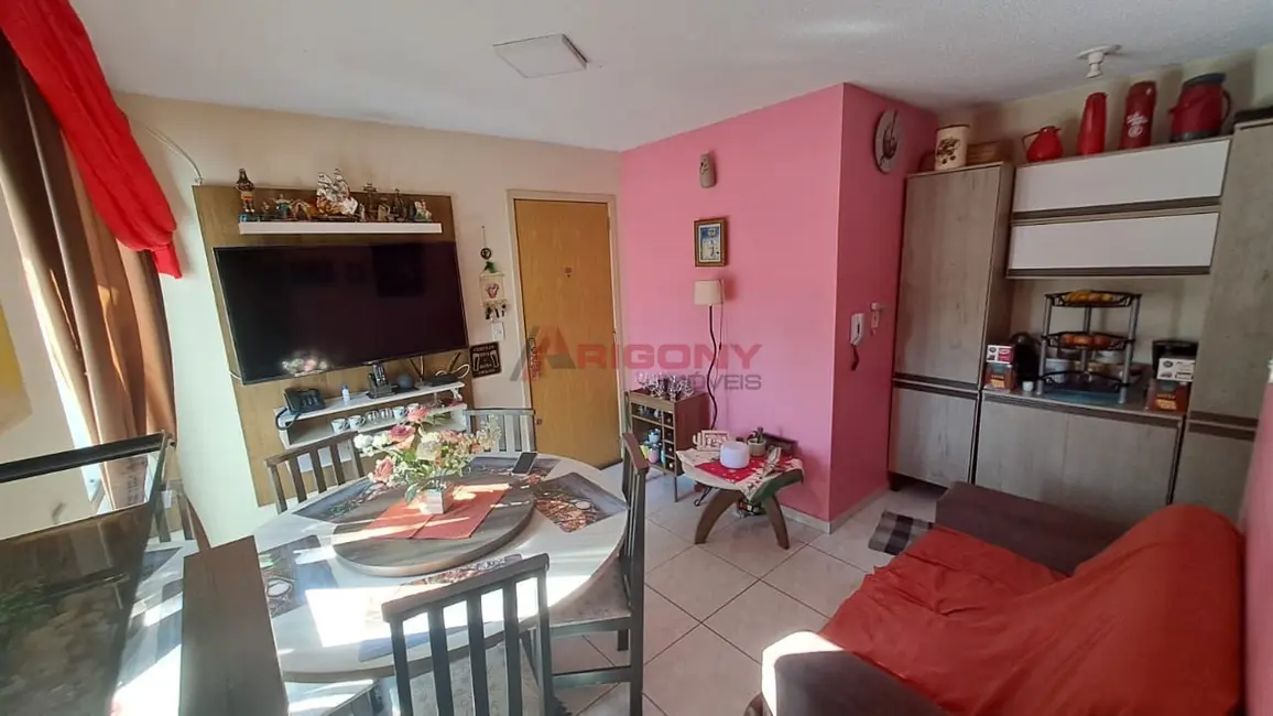 Foto 5 de Apartamento com 3 quartos à venda, 60m2 em Nossa Senhora do Rosário, Santa Maria - RS