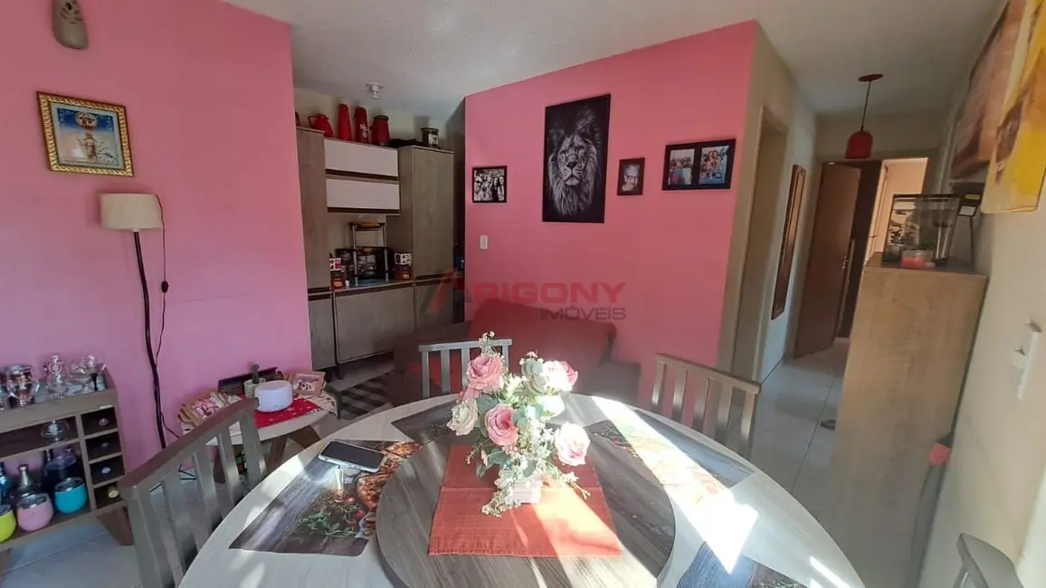 Foto 6 de Apartamento com 3 quartos à venda, 60m2 em Nossa Senhora do Rosário, Santa Maria - RS