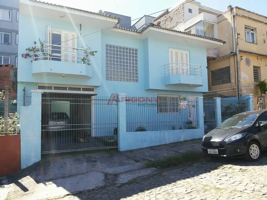 Foto 1 de Casa com 3 quartos para alugar, 146m2 em Nossa Senhora do Rosário, Santa Maria - RS