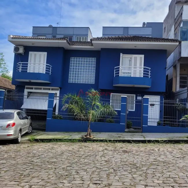 Foto 1 de Casa com 3 quartos à venda, 146m2 em Nossa Senhora do Rosário, Santa Maria - RS