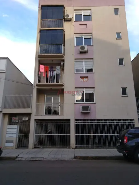 Foto 1 de Apartamento com 1 quarto à venda, 49m2 em Centro, Santa Maria - RS