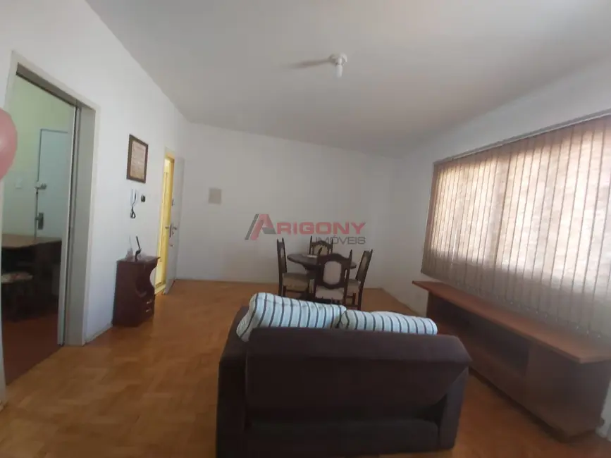 Foto 2 de Apartamento com 2 quartos à venda, 48m2 em Bonfim, Santa Maria - RS