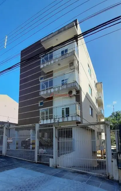 Foto 1 de Apartamento com 2 quartos à venda em Nossa Senhora Medianeira, Santa Maria - RS
