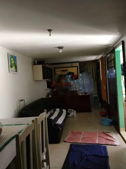 Foto 2 de Casa com 2 quartos à venda em Santa Maria - RS