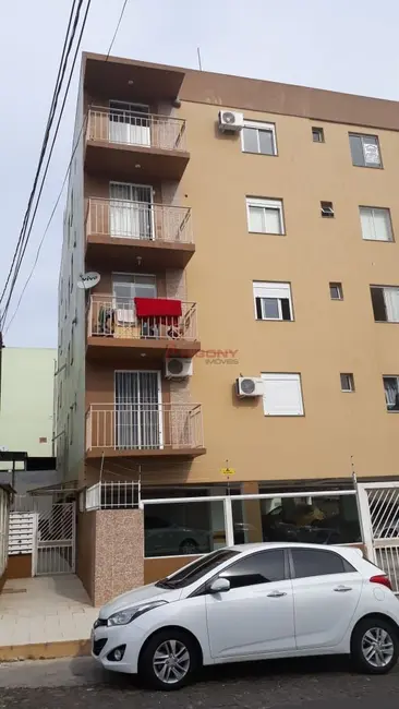 Foto 2 de Apartamento com 2 quartos à venda, 42m2 em Nossa Senhora Medianeira, Santa Maria - RS